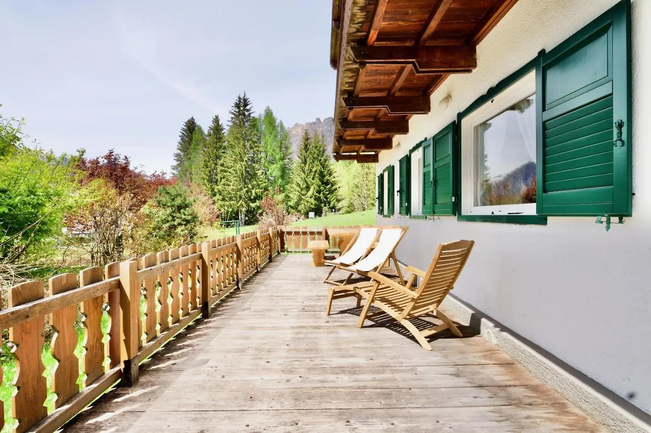 Apartamento Brand New Beautiful 3 Bedroom Few Steps From Centre Cortina dʼAmpezzo Italia