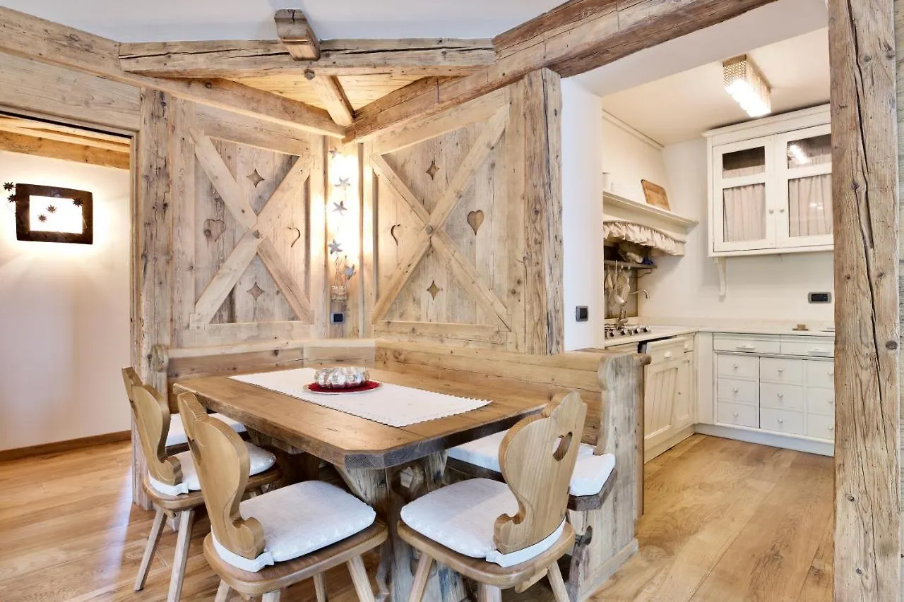 Brand New Beautiful 3 Bedroom Few Steps From Centre Cortina dʼAmpezzo