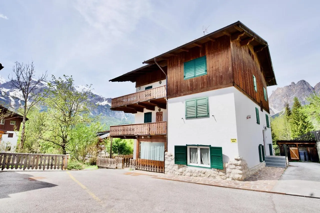 Apartamento Brand New Beautiful 3 Bedroom Few Steps From Centre Cortina dʼAmpezzo